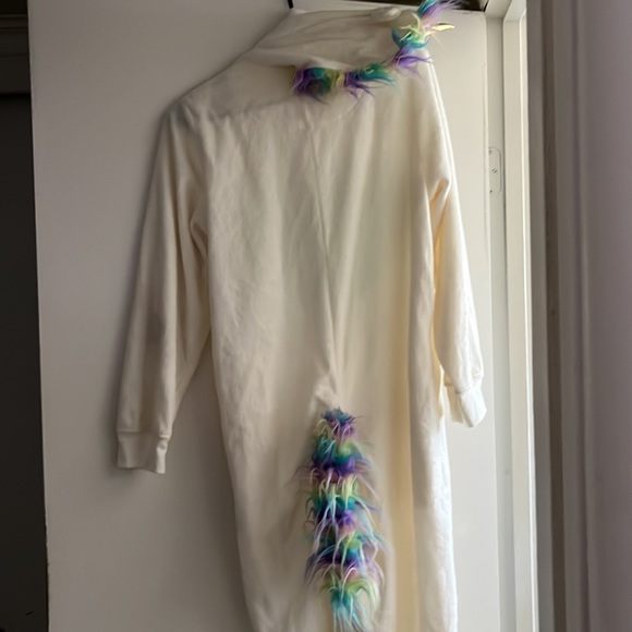 Adult Unicorn Onesie with pockets. - Picture 3 of 4
